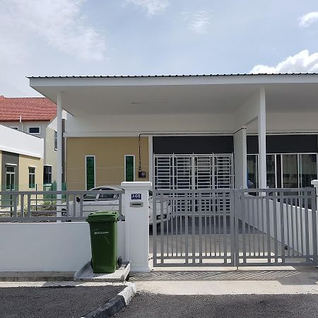 Lynn Homestay Alor Setar Eksteriør billede